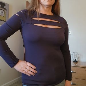 Venus Cutout Top